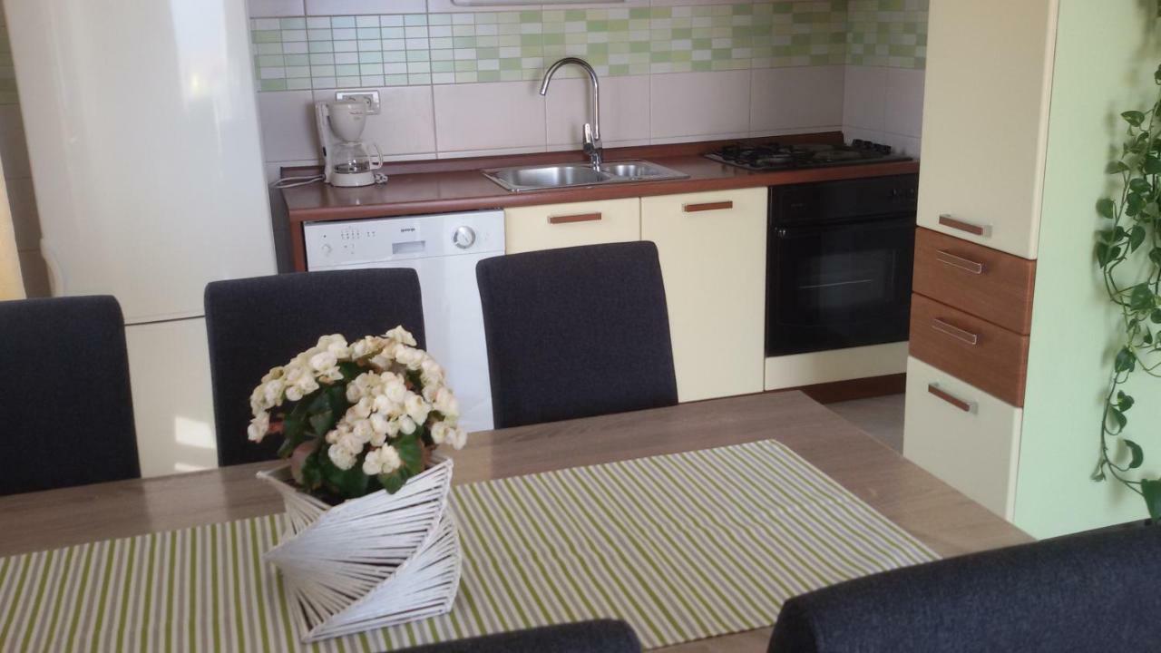 Apartments Marcic Bol Zewnętrze zdjęcie