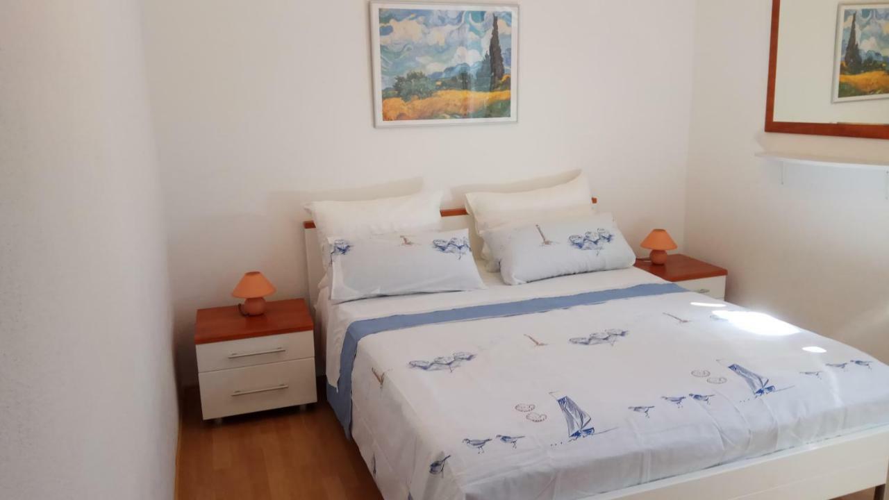 Apartments Marcic Bol Zewnętrze zdjęcie